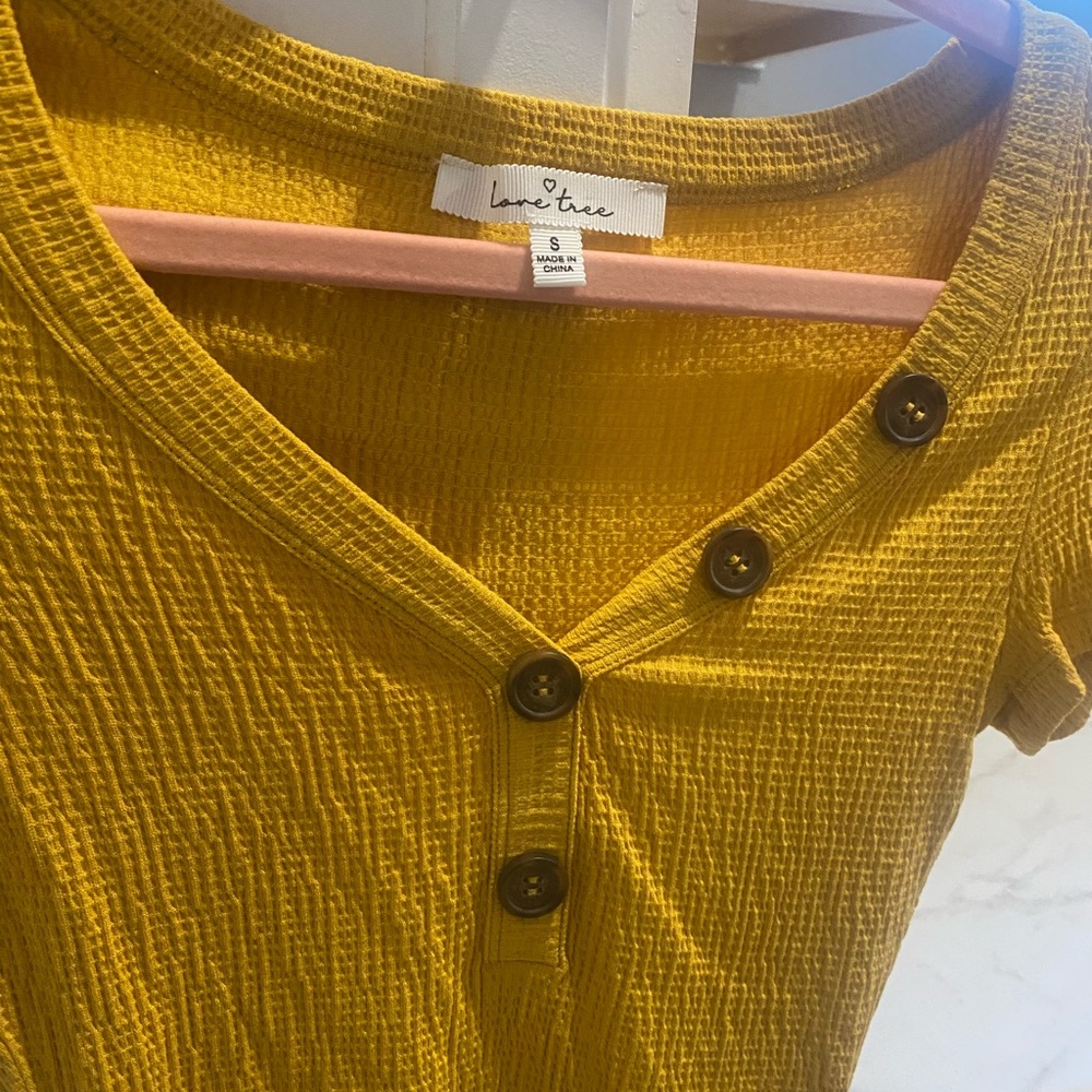Yellow Button Shirt! :) - Picture 2 of 3